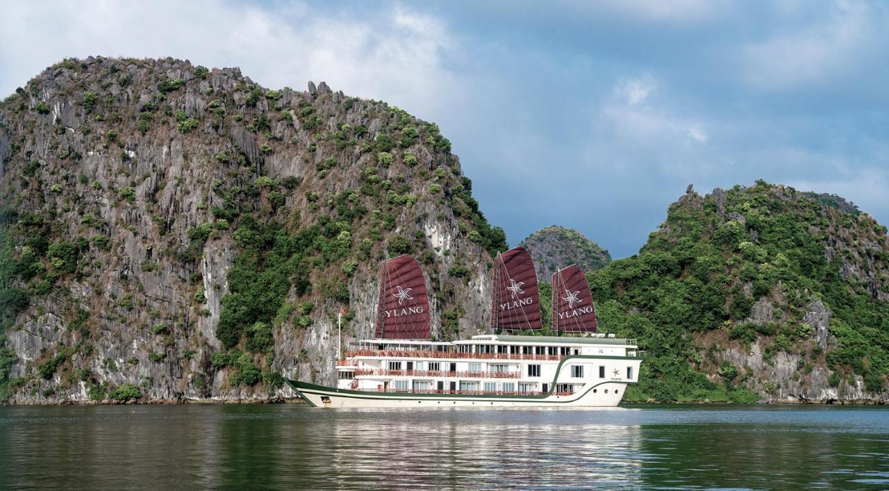 הלונג Heritage Line Ylang Cruise - Halong Bay & Lan Ha Bay מראה חיצוני תמונה