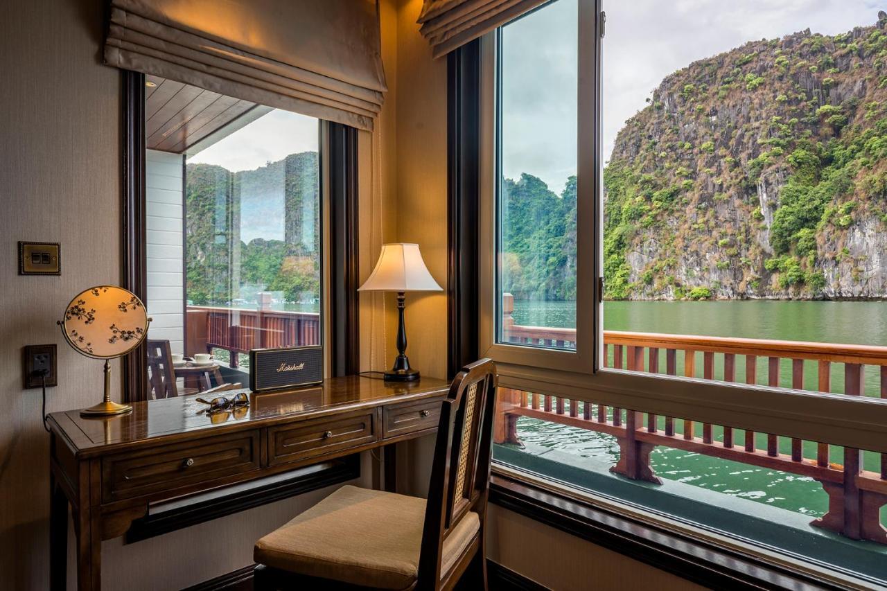 הלונג Heritage Line Ylang Cruise - Halong Bay & Lan Ha Bay מראה חיצוני תמונה