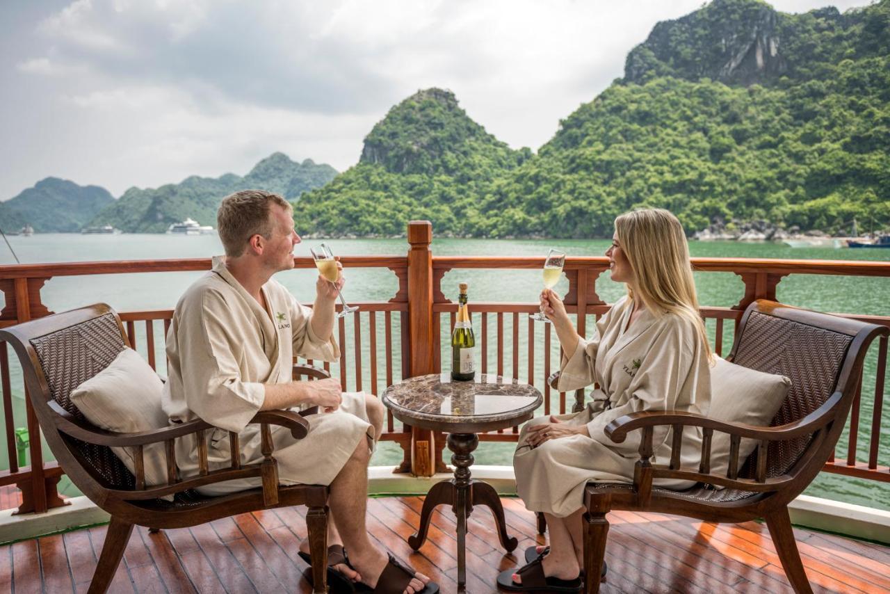 הלונג Heritage Line Ylang Cruise - Halong Bay & Lan Ha Bay מראה חיצוני תמונה